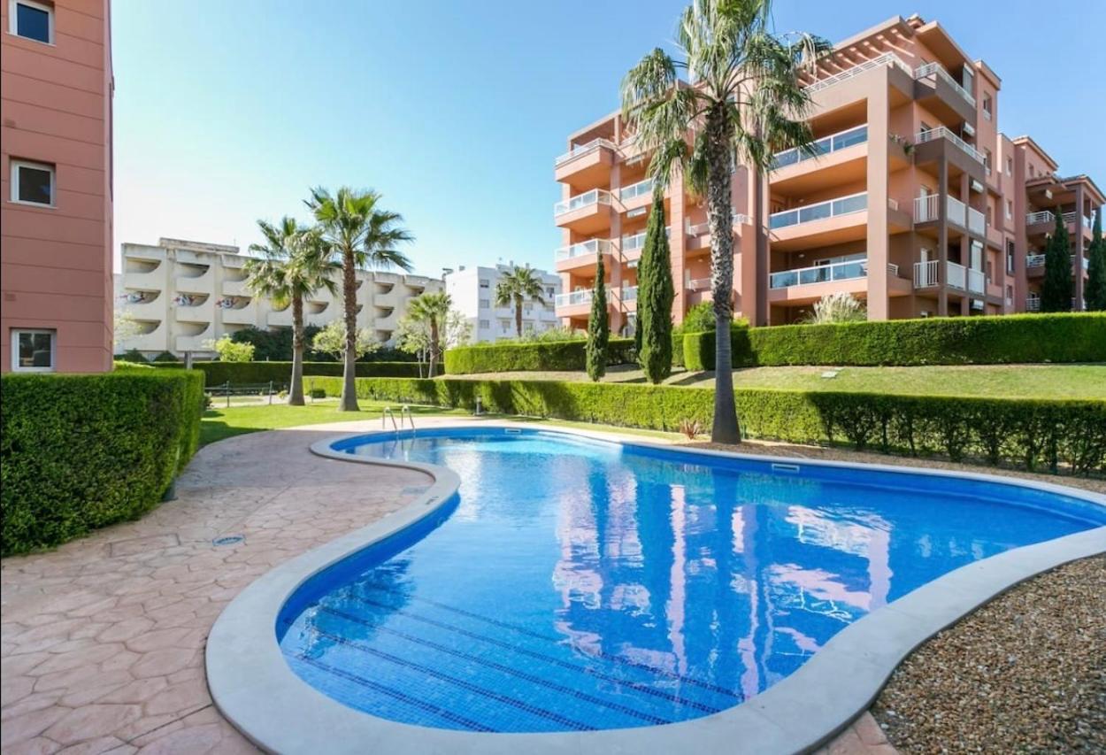 פורטימאו Beach & Sea Apt, Fast Wifi, Airco, Private Parking And Pool מראה חיצוני תמונה
