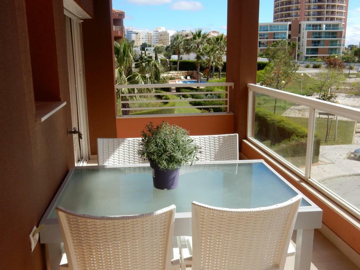 פורטימאו Beach & Sea Apt, Fast Wifi, Airco, Private Parking And Pool מראה חיצוני תמונה